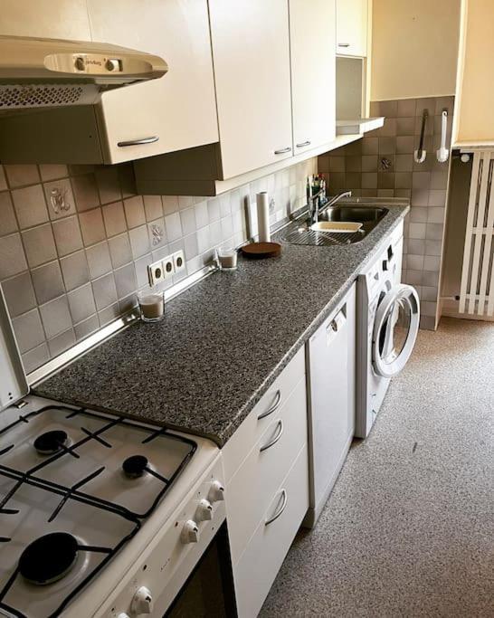 Wunderschoene 3-Zimmer Wohnung Fuer 6 Personen Bremen Ngoại thất bức ảnh